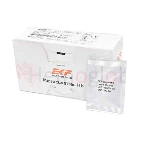 Caja de microcubetas EKF Hb y detalle del sobre individual