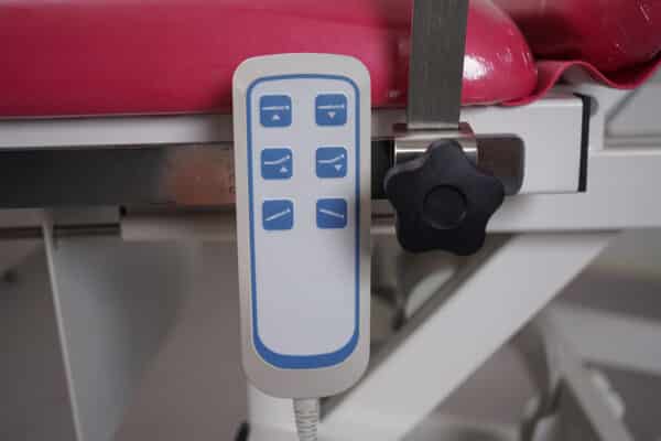 Control manual de ajustes de la mesa ginecológica DST-5