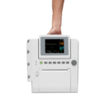 Monitor fetal Edan F3 transportado mediante su asa superior